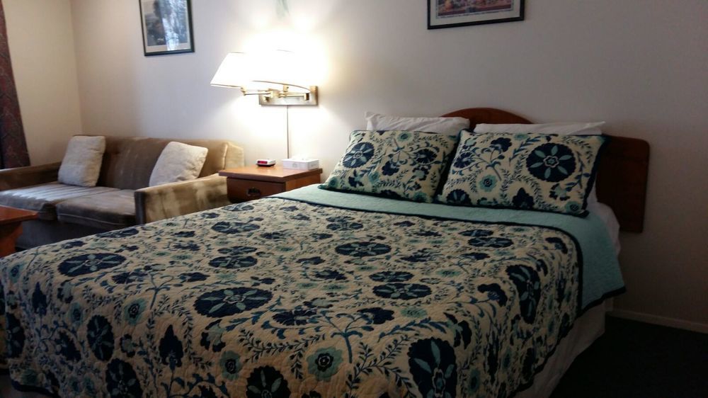 Chase Country Inn Kültér fotó