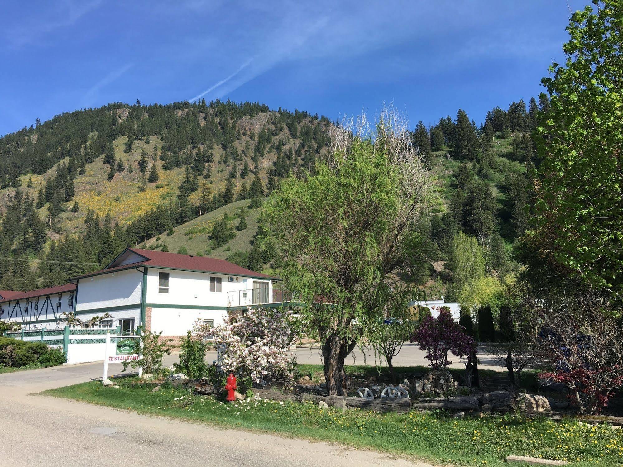 Chase Country Inn Kültér fotó