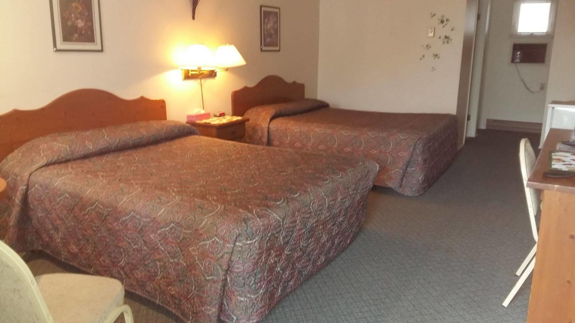 Chase Country Inn Kültér fotó